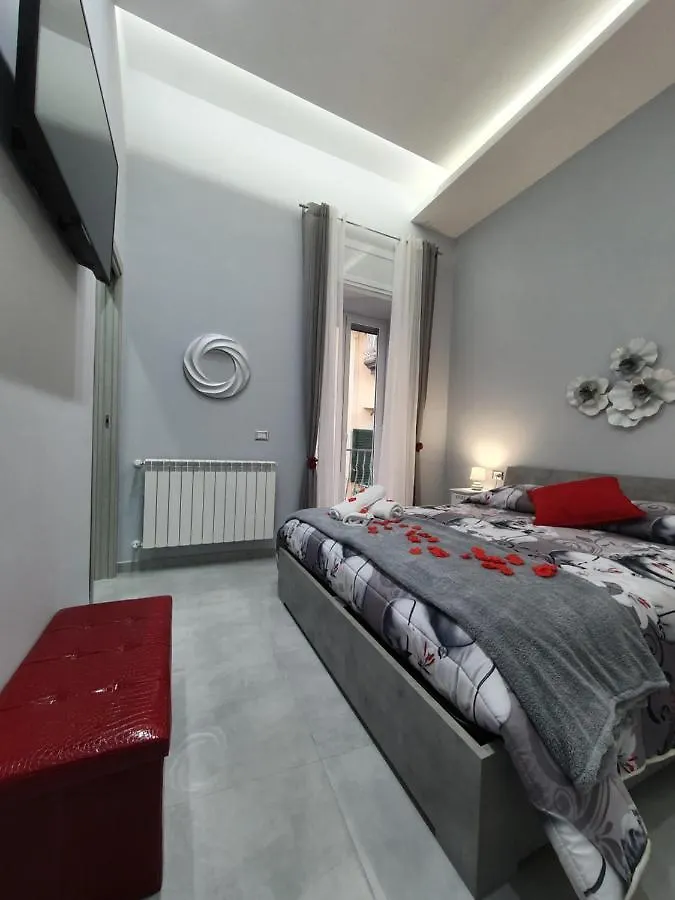 Апартаменты Serenity Home 68 Неаполь