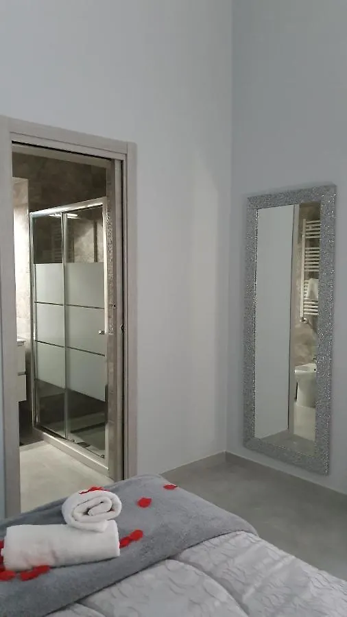 Serenity Home 68 Неаполь