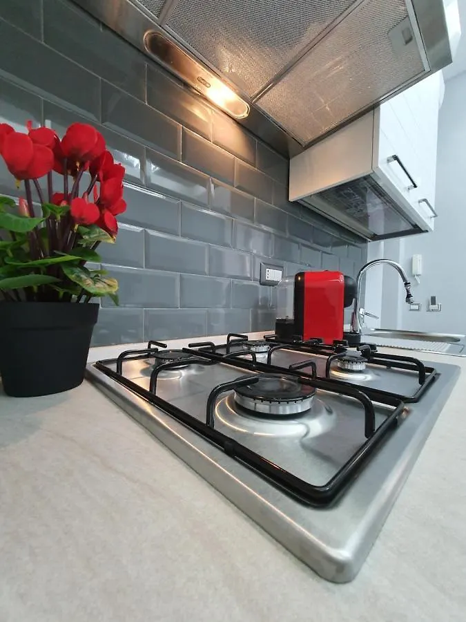 Serenity Home 68 Неаполь Апартаменты