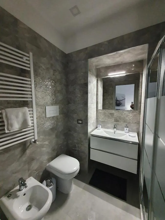 Serenity Home 68 Naples