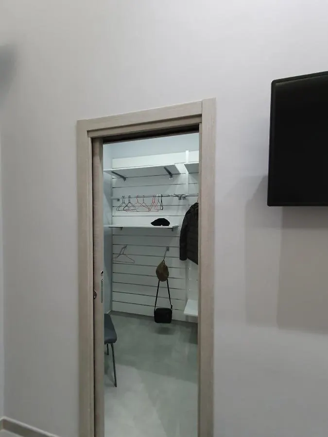 Apartment Serenity Home 68 Naples Italy