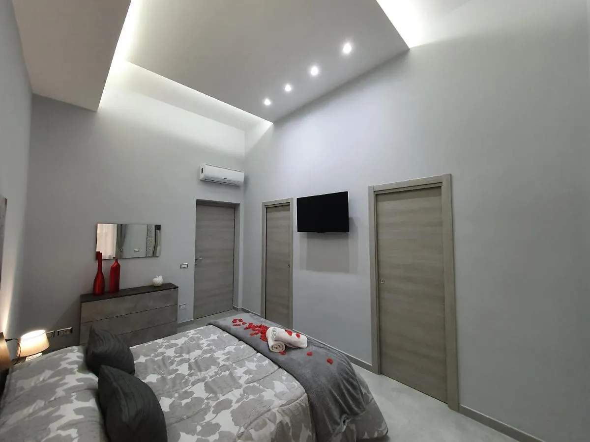 Serenity Home 68 Naples